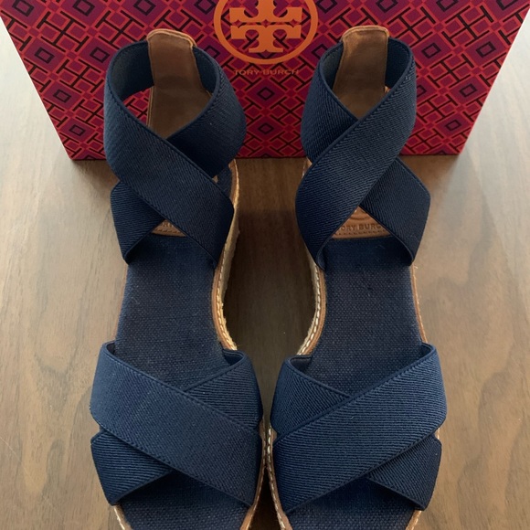 Tory Burch Shoes - NWT Tory Burch Freida Wedge Sandal